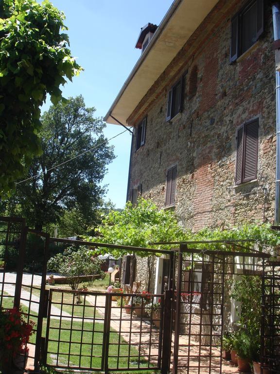 Cascina Ciosse B&B Grognardo Ruang foto