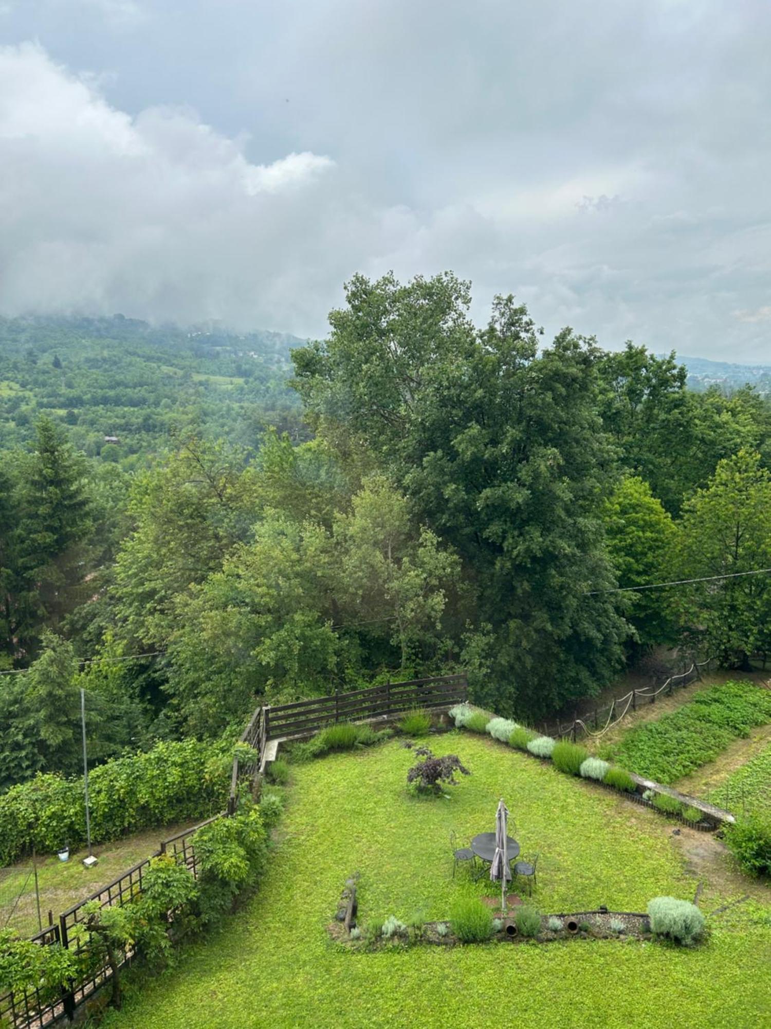 Cascina Ciosse B&B Grognardo Bagian luar foto
